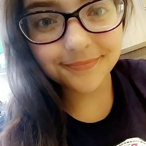 Meet your Posher, Rae